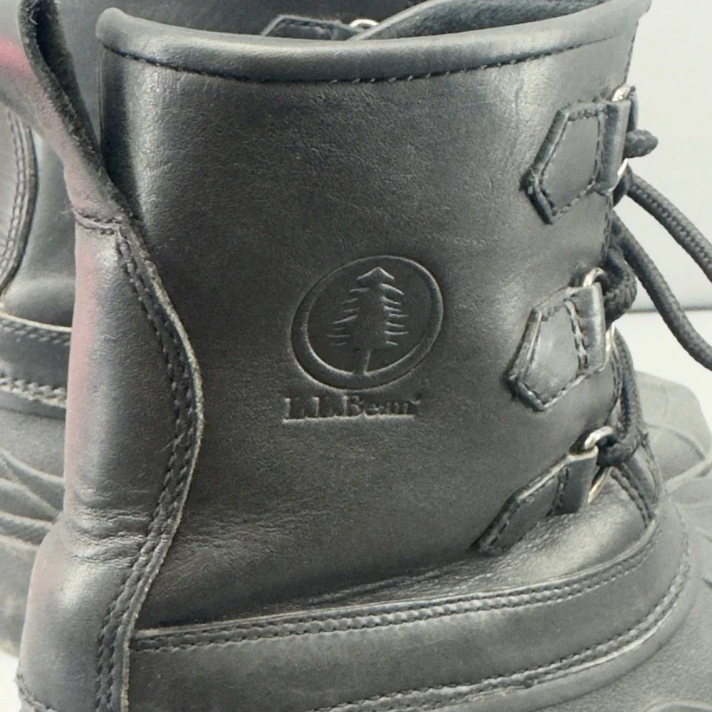 L.L.Bean Kids Black Waterproof Winter Boots Lace Up Size‎ 4 (Missing Inserts)